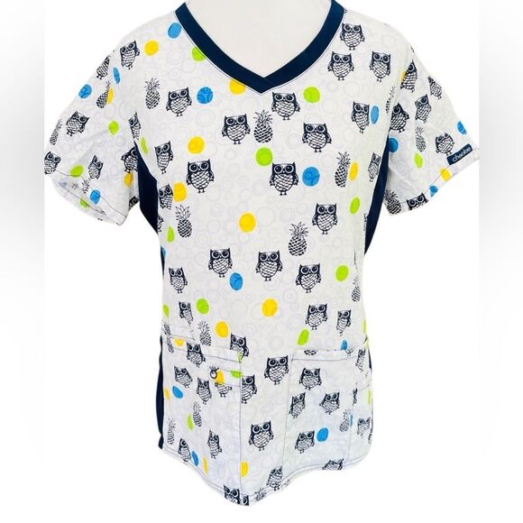 Cherokee Blue and White Owl and pineapple Print Scrub Top - Picture 1 of 6